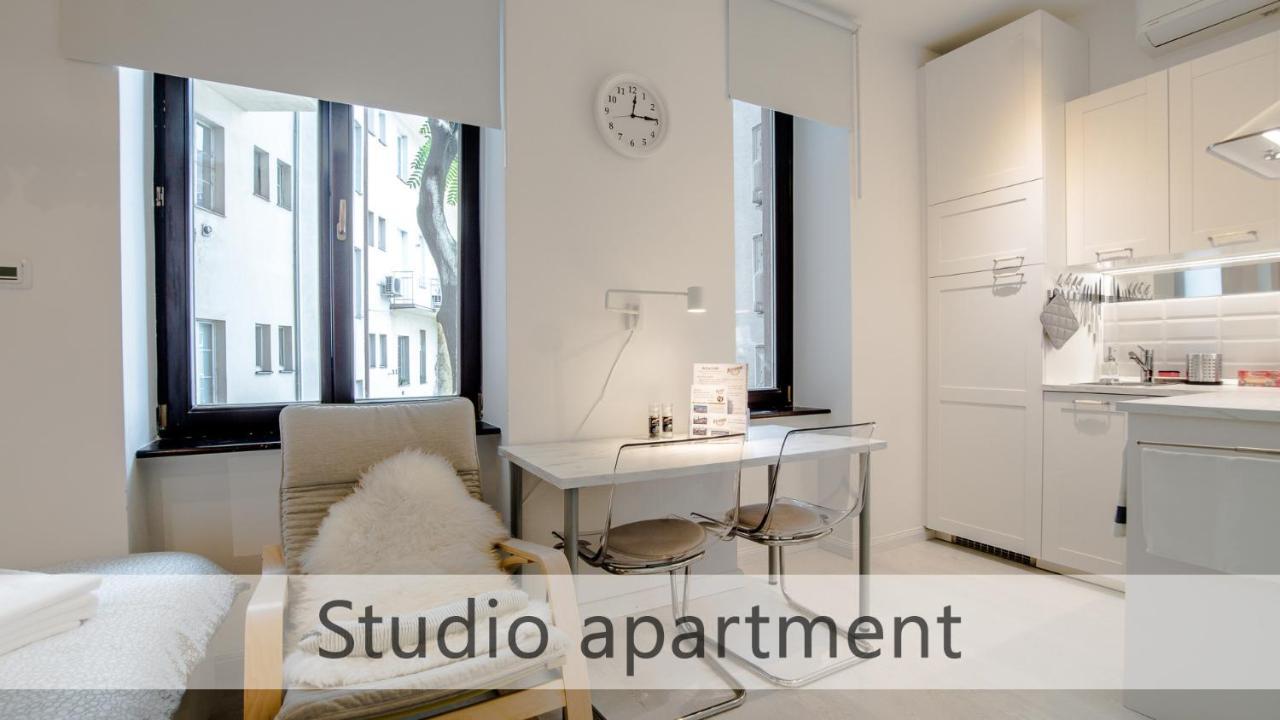 White Apartments With Ac By Kovee Bratislava Exterior foto